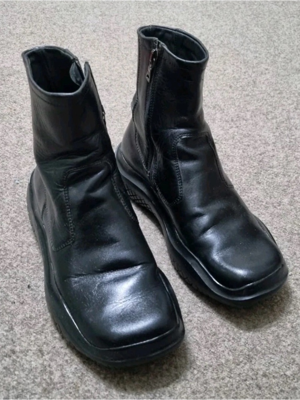 Prada 1999 Linea Rossa Vibram boots | 35.5